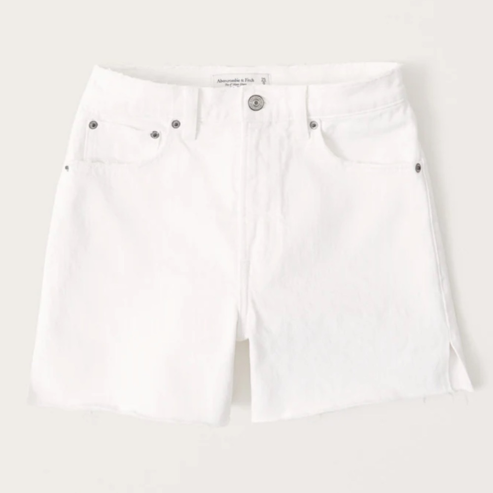 NWT Abercrombie High Rise 4-Inch Mom Shorts